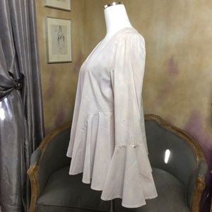 NWT Romeo & Juliet Couture flare blouse, size L